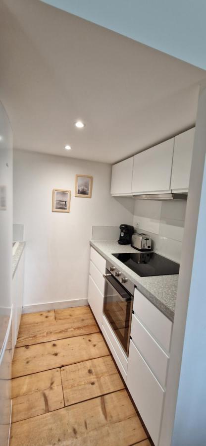 Appartement Dans Un Mas Provencal Renove 圣伊莱尔厄齐尔 外观 照片