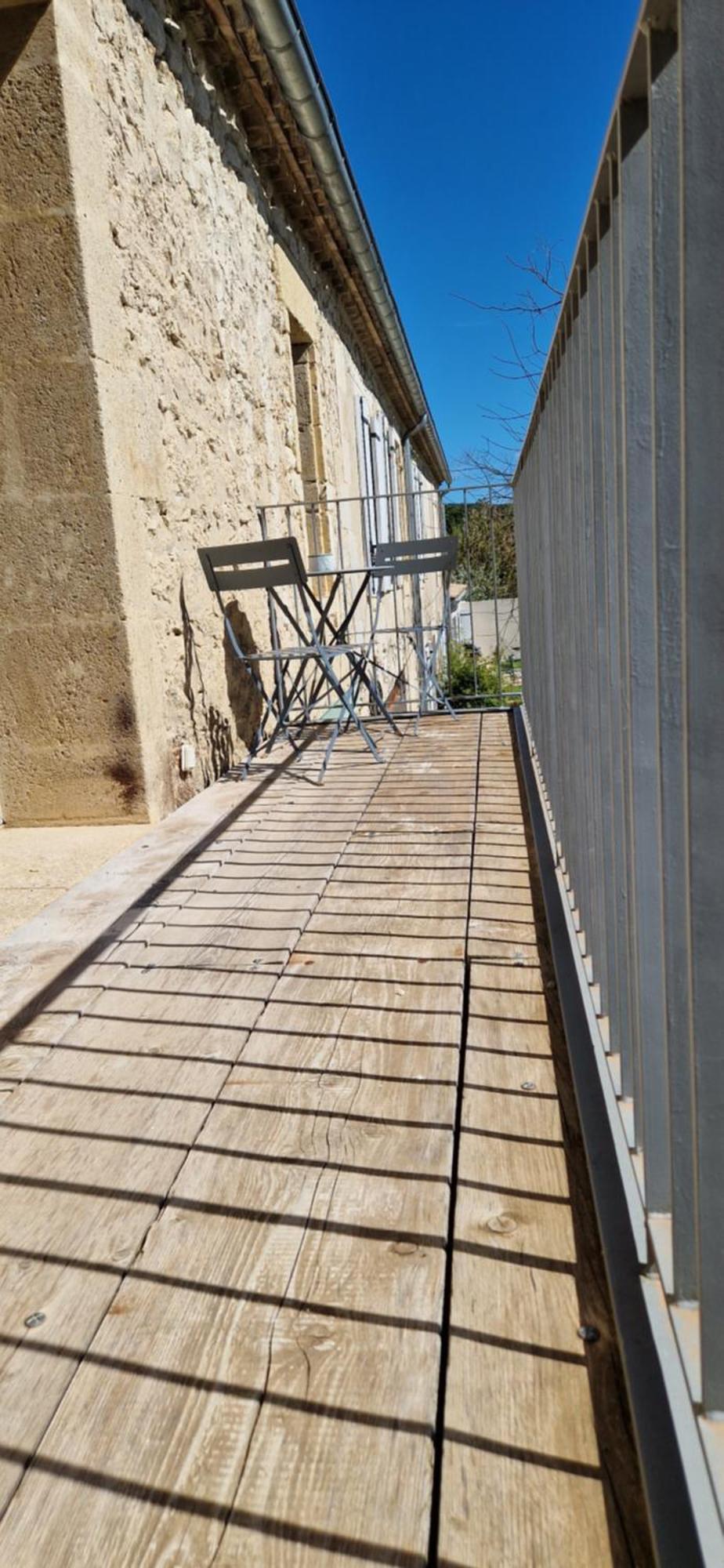 Appartement Dans Un Mas Provencal Renove 圣伊莱尔厄齐尔 外观 照片