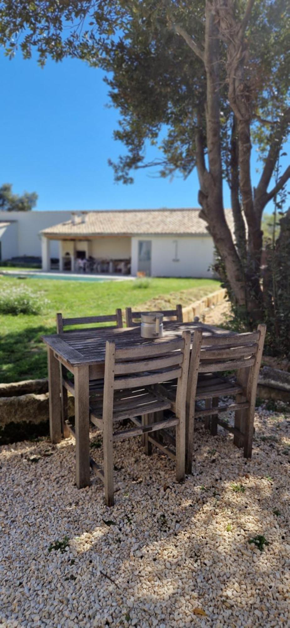Appartement Dans Un Mas Provencal Renove 圣伊莱尔厄齐尔 外观 照片
