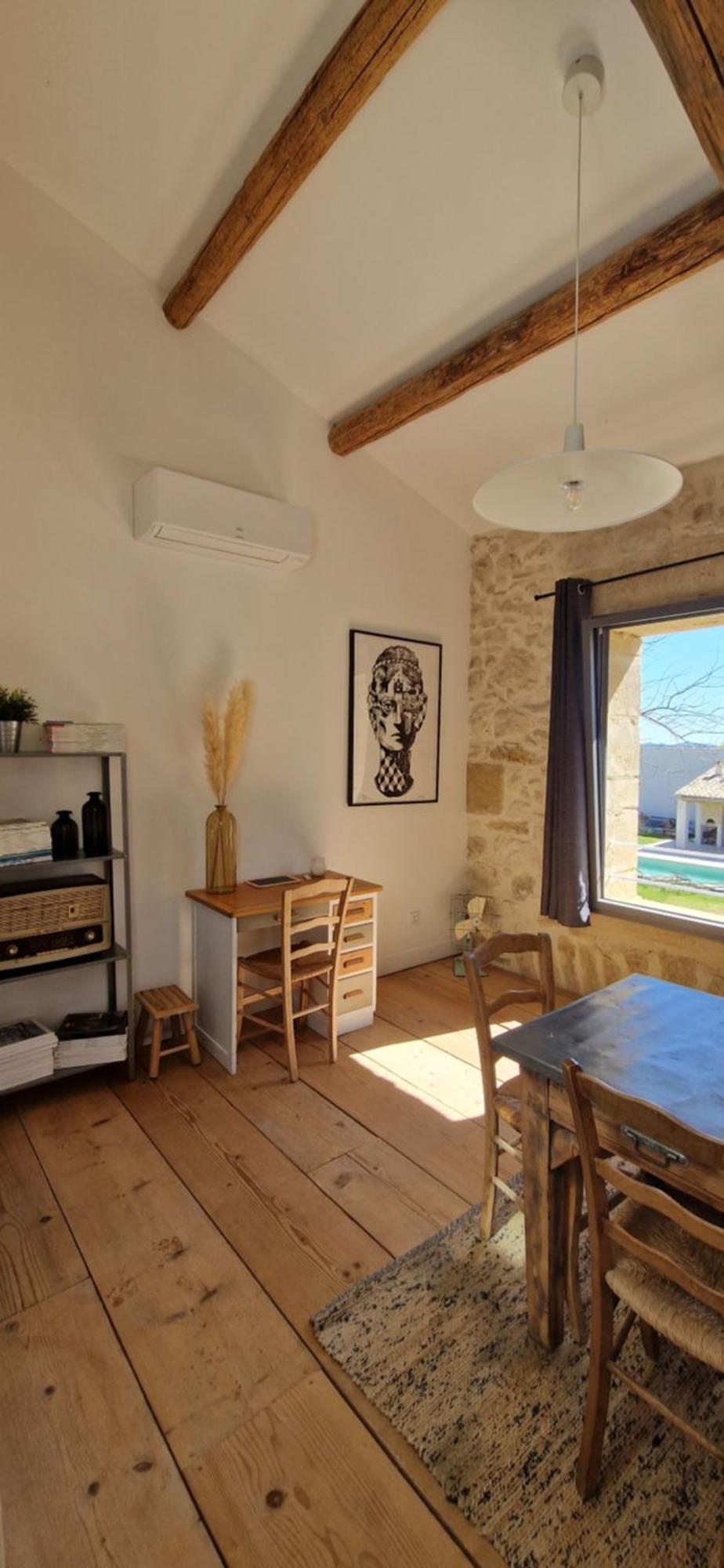 Appartement Dans Un Mas Provencal Renove 圣伊莱尔厄齐尔 外观 照片
